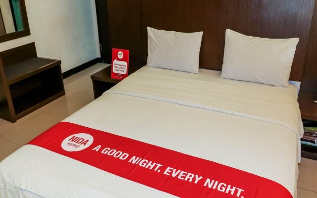 Nida Rooms Regal Marble Hotel