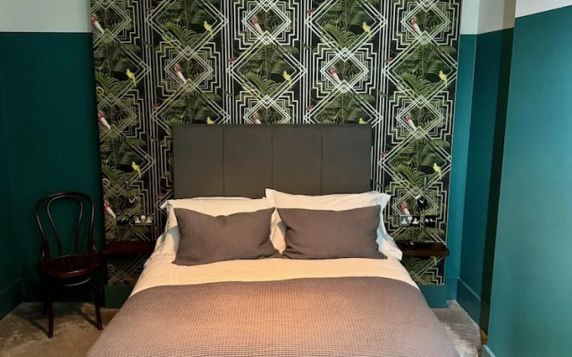 The Crown Rooms