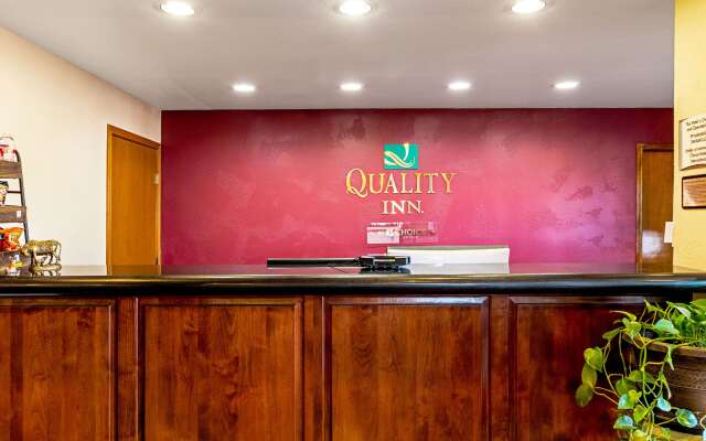 Quality Inn Three Rivers