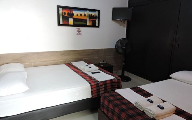 Aparta Hotel Calasanz Home