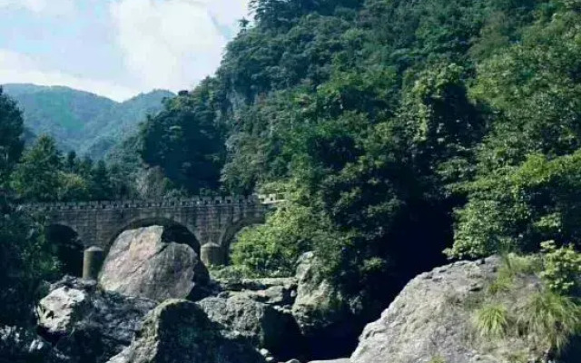 Yunding Resorts