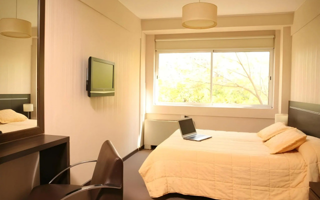 Sarum Hotel Design