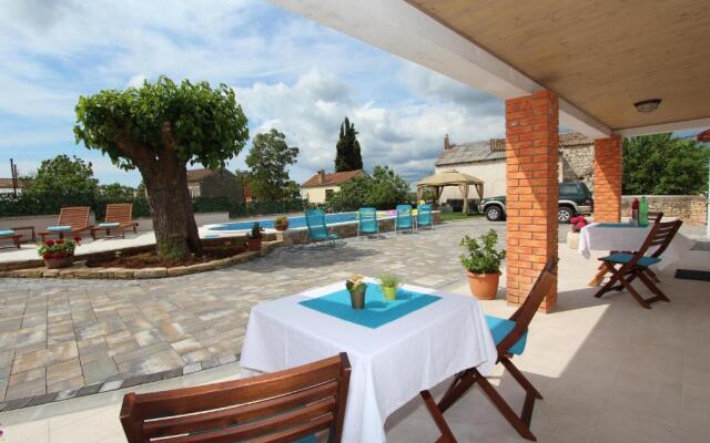 Apartments Midea 2