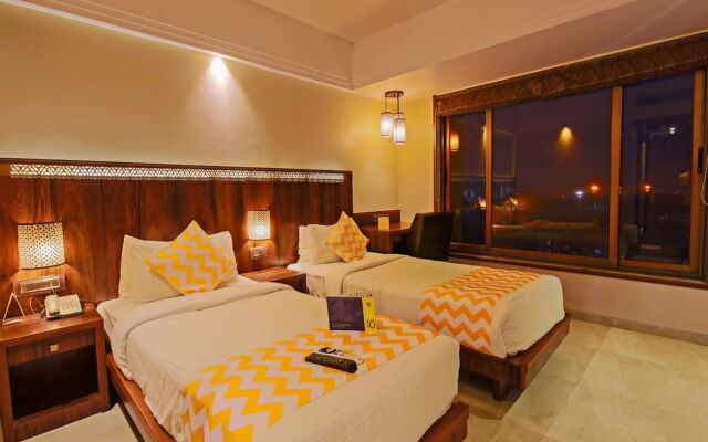 FabHotel Crawford Inn South Mumbai