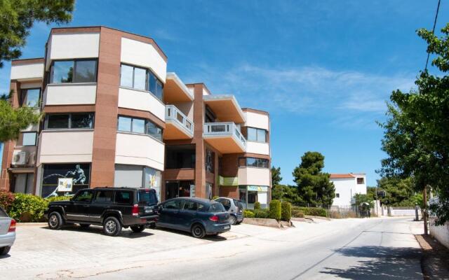 Fotis Apartments