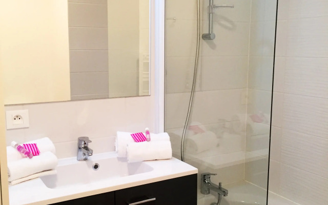 Nemea Appart Hotel Quai Victor Tours Centre