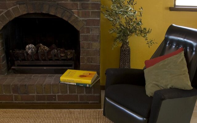 Linger Longer Vineyard Bed and Breakfast