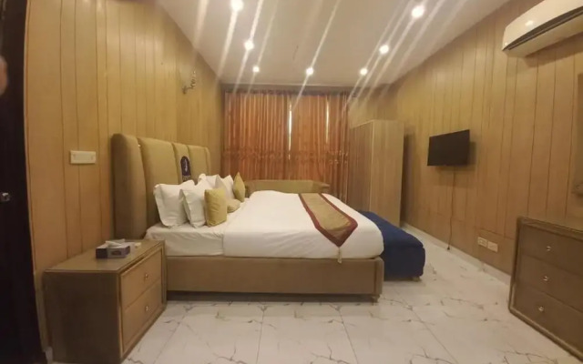 Hotel Premier Inn Johar Town Lahore