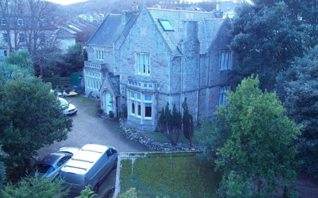 The Darnley Hotel