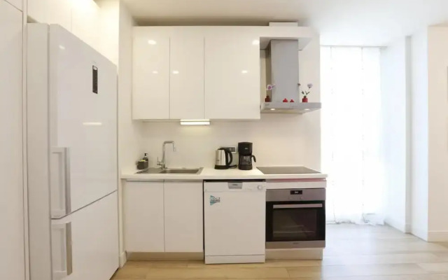Amazing Residence Flat With Superb View in Kartal