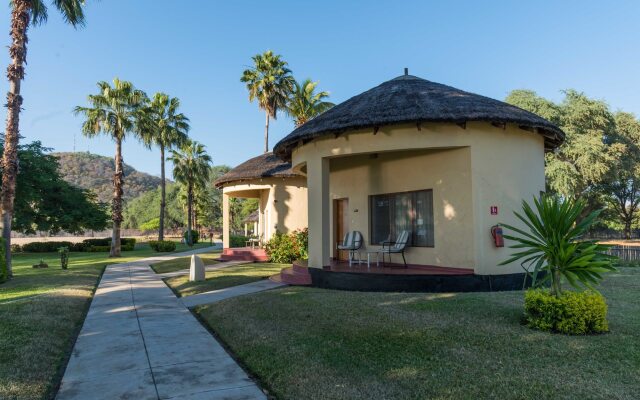 Sunbird Nkopola Lodge