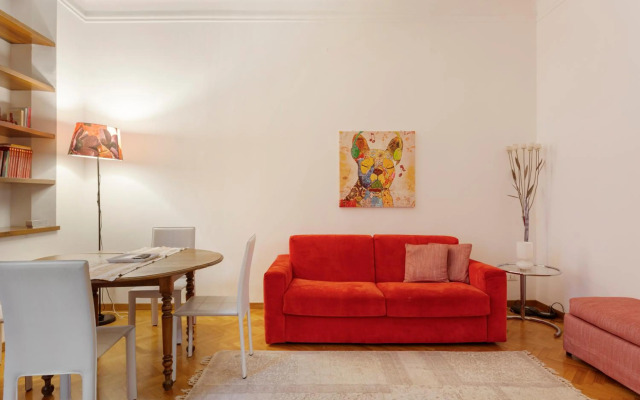 Restayled Chic Apartement