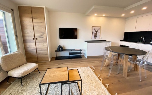 Apartment Elysée – Guest Rooms – Crans Montana