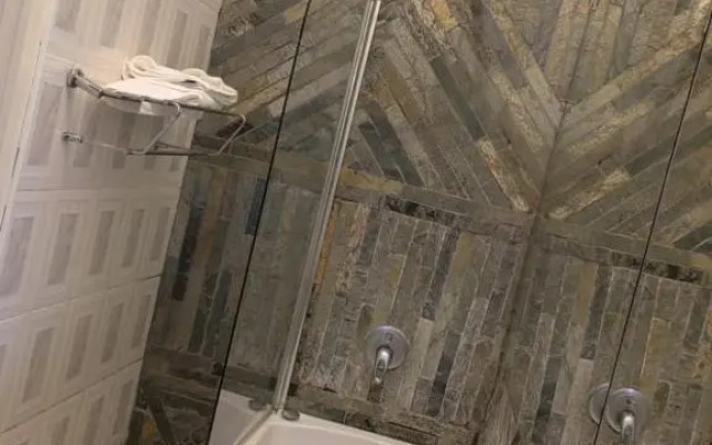 Obaa Sima Guest House