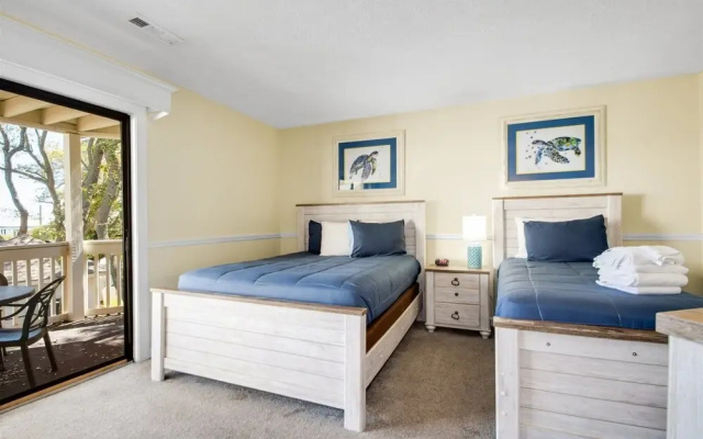 Chelsea House 214