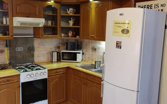 Lugas Apartman