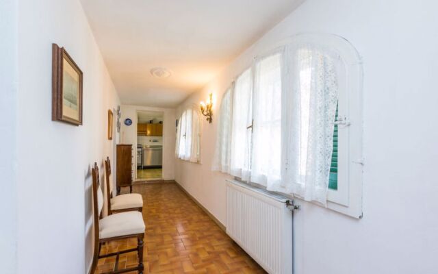 Villa La Guardia Vecchia 28137