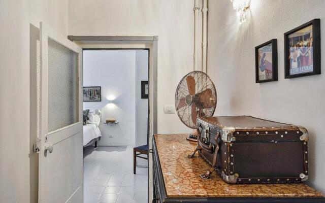 Vintage Design Apartment by Wonderful Italy