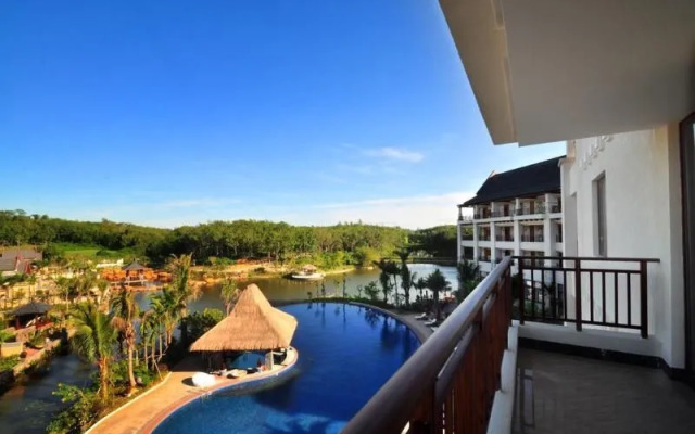 Days Hotel & Suites Shimei Bay