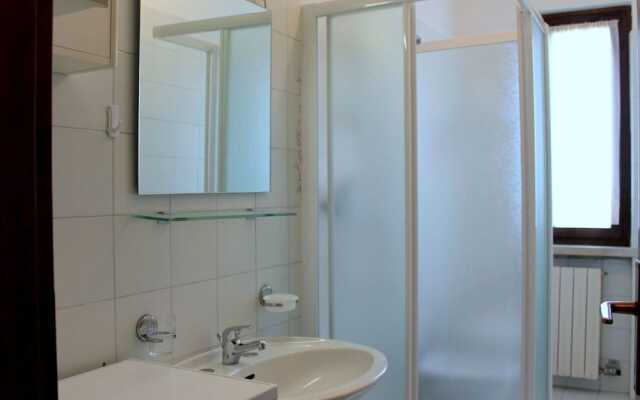 Holiday Appartment With a big Garden, Nearby Lazise's Centre