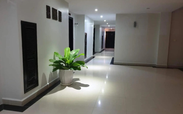 Aristocrat Residence & Hotel