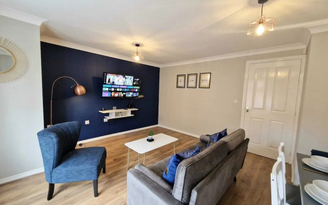 Impeccable 2-bed Apartment in Newcastle Upon Tyne