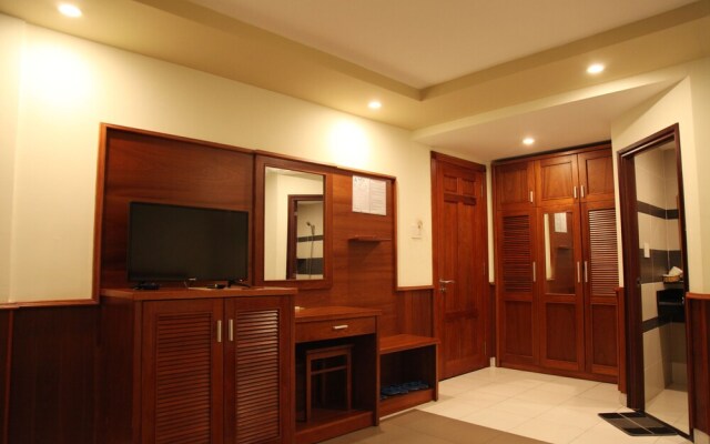 Tran Long Hotel