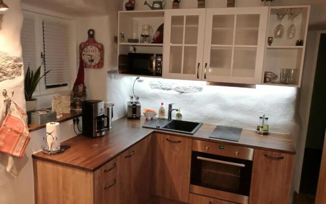 Like Home Apartments Salme 31