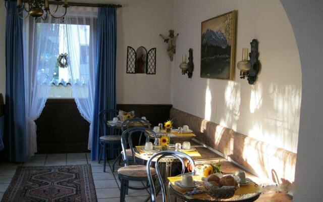 Haus Hohenzollern Hotel-Garni