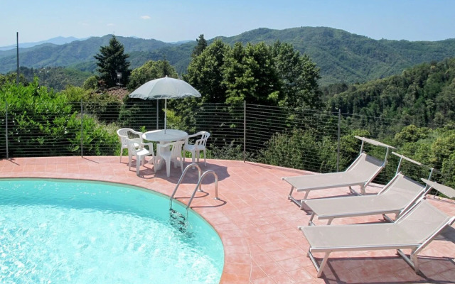 Sara Gello in Gello With 3 Bedrooms and 3 Bathrooms