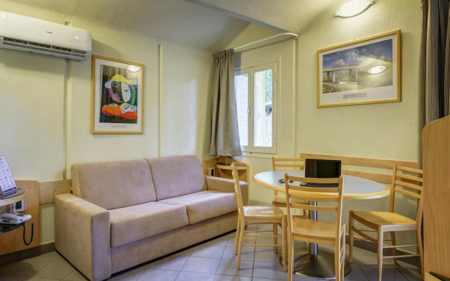 San Vincenzo Bungalow With Sauna