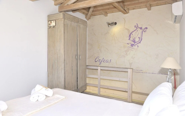Villa Orfeas- Mounty Island Villas