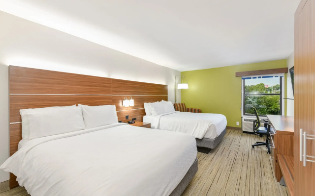 Holiday Inn Express Pigeon Forge/Near Dollywood by IHG