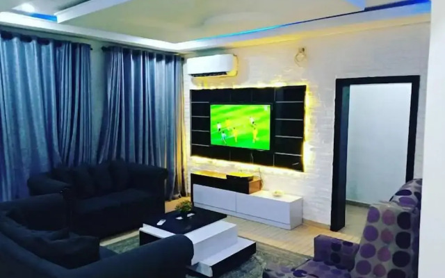 Pioneer Luxury Apartment