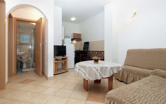 Apartment 1774