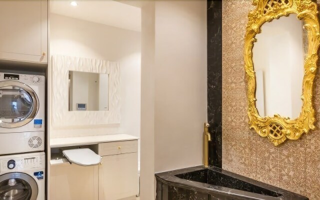 Luxury Loft 4 Bedrooms