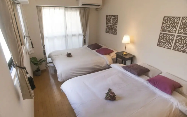 Shinsaibashi-House B