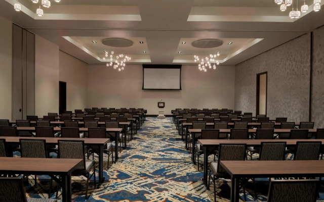 Buffalo Marriott at LECOM HARBORCENTER