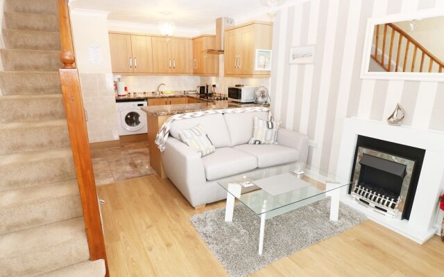 16 Retingham Way