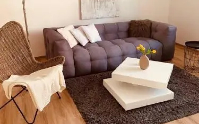 Trio Apartments