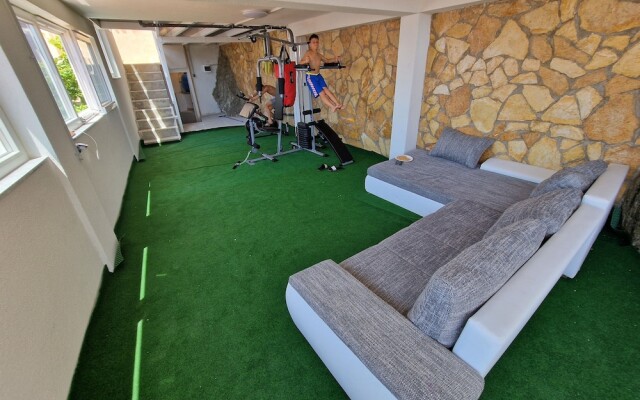 Emilie Apartment and Villa