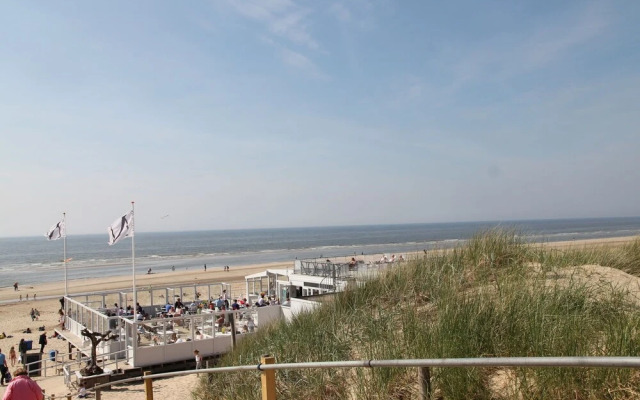 Cozy Apartment in Bergen aan Zee near Beach