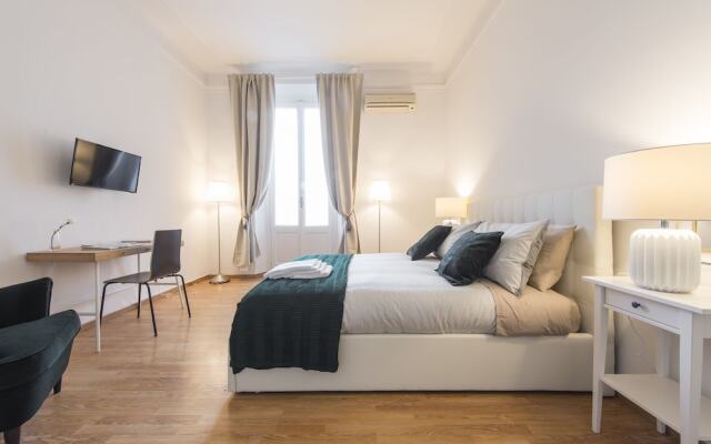 Mila Apartments Solari