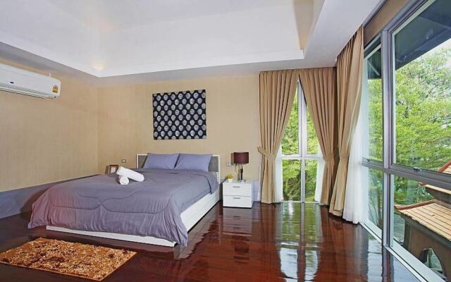 Jomtien Waree 8 6 Bed