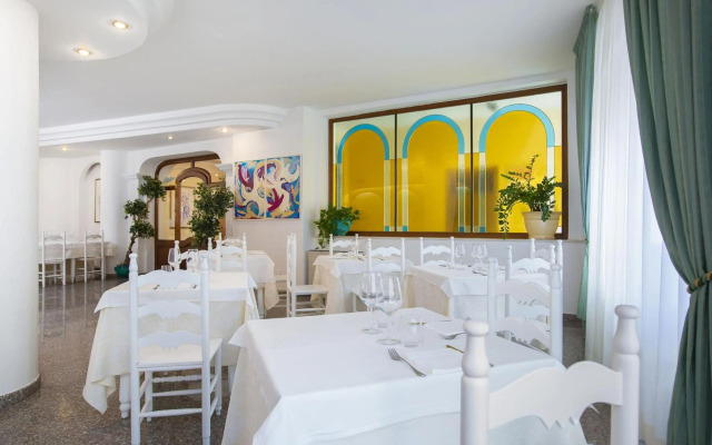 Hotel Maria Rosaria