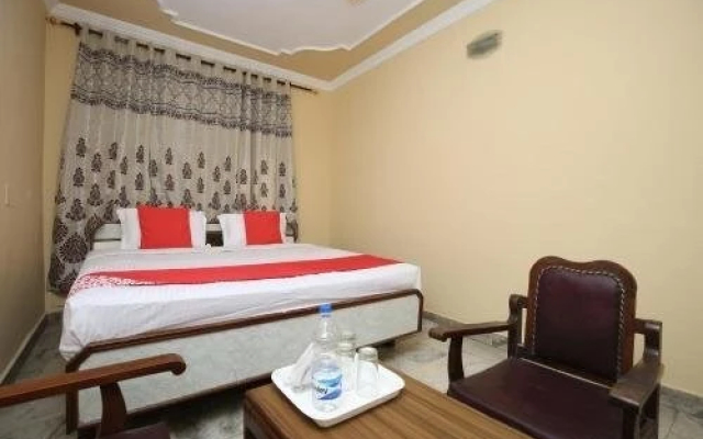 Hotel Vikrant by OYO Rooms