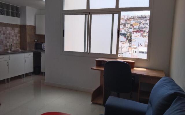 Edificio Triana St 47