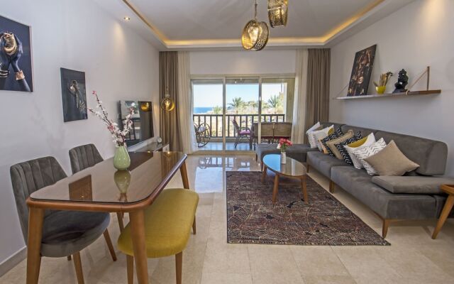 Outstanding Sea View-Azzurra Apartments