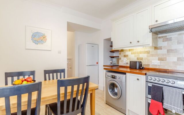 Apartment 1 Llewellan