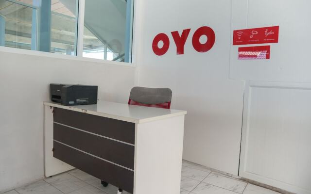 OYO 958 The Airport Residence